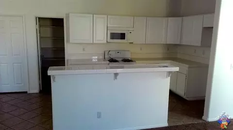 37523 56th St, Palmdale, CA 93552 photo 6