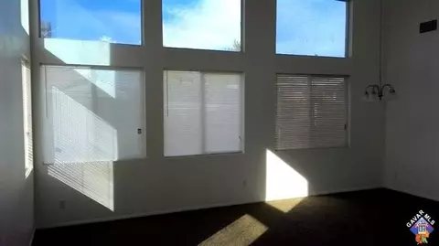37523 56th St, Palmdale, CA 93552 photo 3