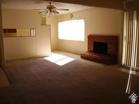 1312 E Avenue J-1, Lancaster, CA 93535 photo 2