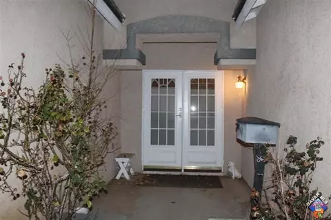 42021 Ash, Lancaster, CA 93536 photo 14