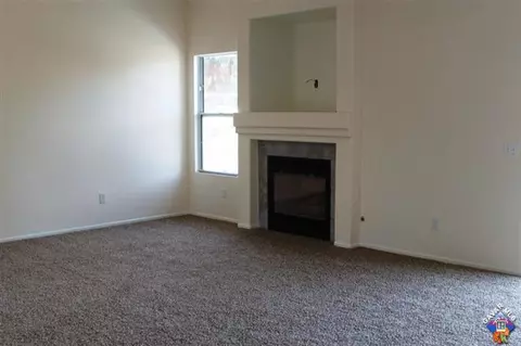 42021 Ash, Lancaster, CA 93536 photo 32