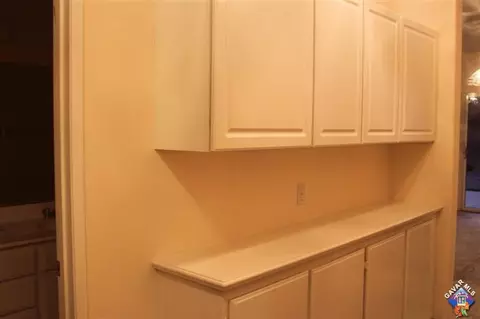42021 Ash, Lancaster, CA 93536 photo 13