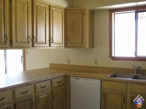 3543 Backus Rd, Mojave, CA 93501 photo 7