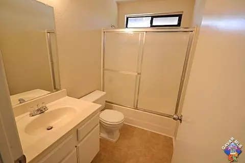 552 Jenner St E, Lancaster, CA 93535 photo 22