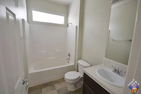 7104 Lyric Ave, Lancaster, CA 93536 photo 8