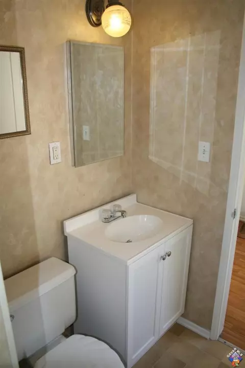 45503 Elm Ave, Lancaster, CA 93534 photo 13