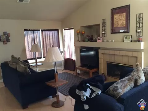 2106 Bend Ave, Lancaster, CA 93535 photo 6