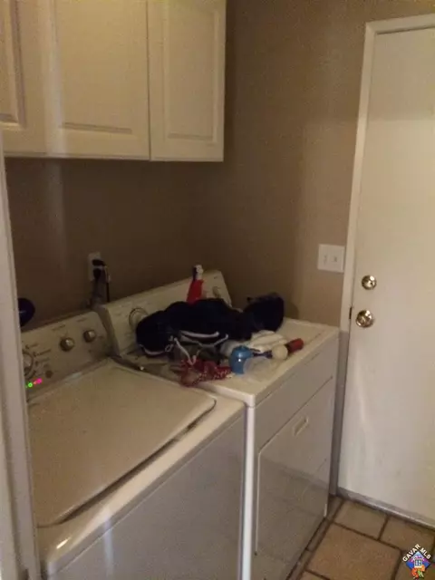 2106 Bend Ave, Lancaster, CA 93535 photo 11