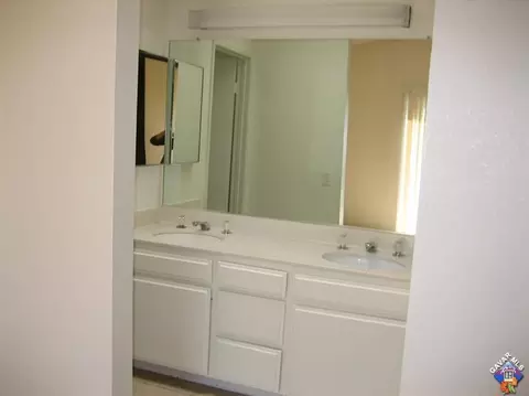 37341 Starcrest St, Palmdale, CA 93550 photo 15
