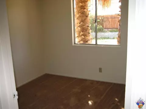 37341 Starcrest St, Palmdale, CA 93550 photo 17