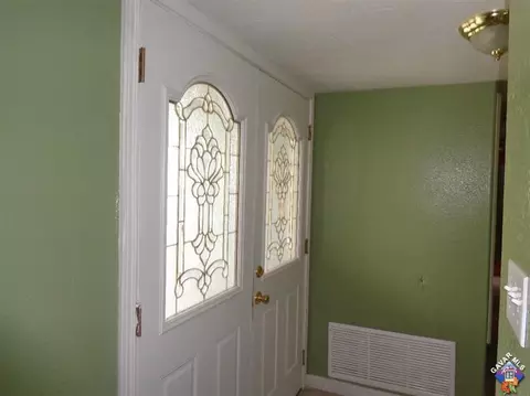 1524 Avenue R4 E, Palmdale, CA 93550 photo 2