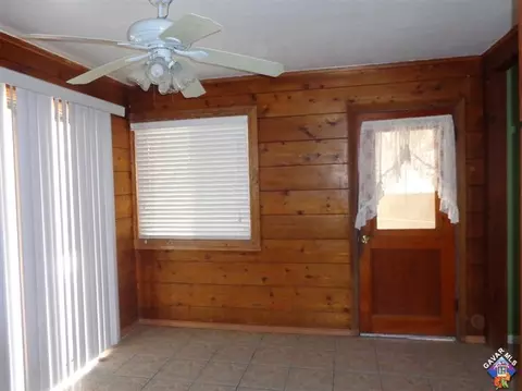 1524 Avenue R4 E, Palmdale, CA 93550 photo 6