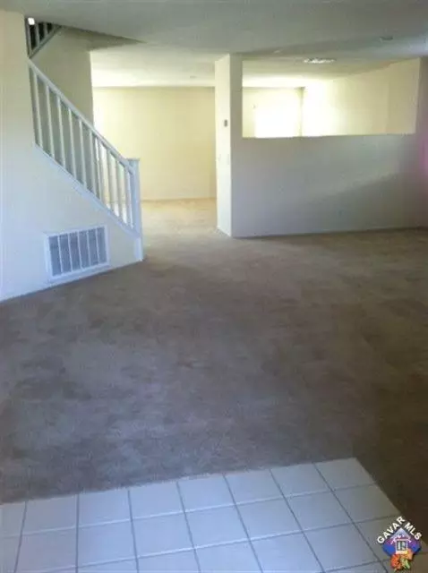 43315 Flag St, Lancaster, CA 93536 photo 2