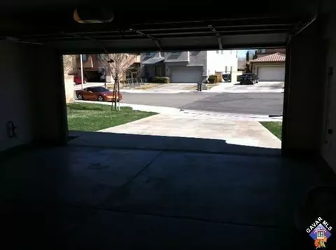43315 Flag St, Lancaster, CA 93536 photo 10