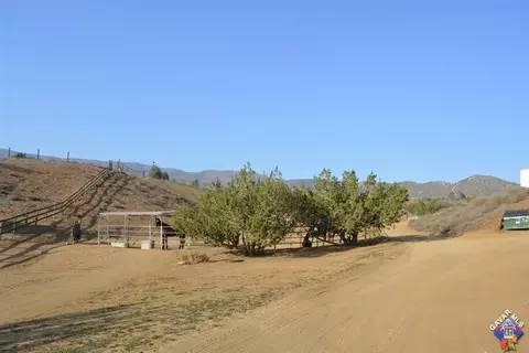 34750 Eager Rd, Acton, CA 93510 photo 5
