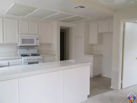 3168 Thomas Ave, Palmdale, CA 93550 photo 9