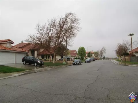 3168 Thomas Ave, Palmdale, CA 93550 photo 3