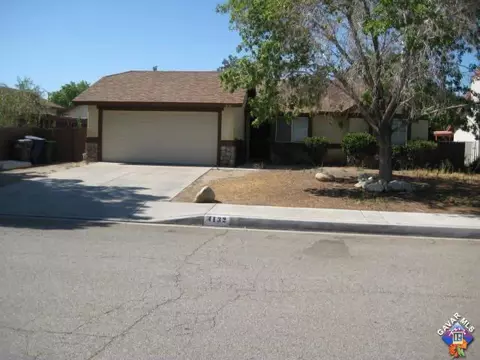 4132 Adobe Dr, Palmdale, CA 93552 photo 2