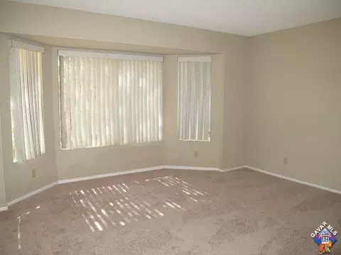 5709 Smoke Tree Rd, Phelan, CA 92371 photo 21