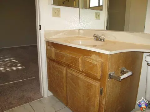 5709 Smoke Tree Rd, Phelan, CA 92371 photo 22