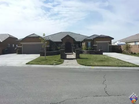 42513 Yew St, Lancaster, CA 93536 photo 4