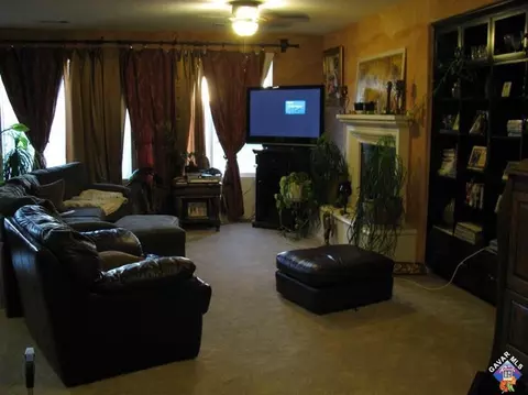 42513 Yew St, Lancaster, CA 93536 photo 15