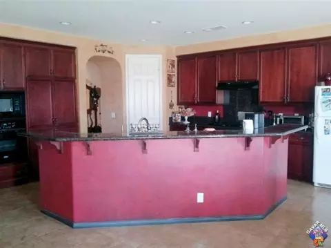 42513 Yew St, Lancaster, CA 93536 photo 13