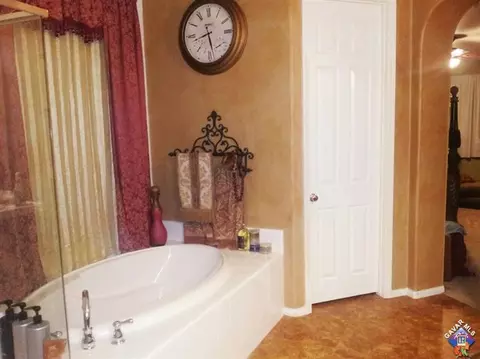 42513 Yew St, Lancaster, CA 93536 photo 8