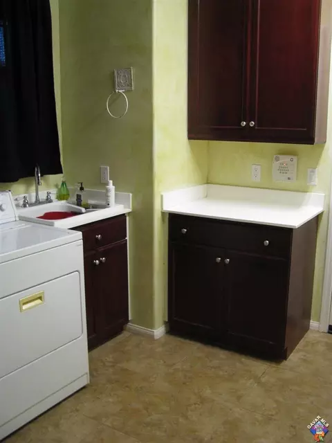 42513 Yew St, Lancaster, CA 93536 photo 30