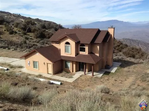 24700 Keene Ct, Tehachapi, CA 93561 photo 1