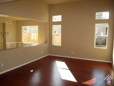7022 Lyric Ave, Lancaster, CA 93536 photo 3