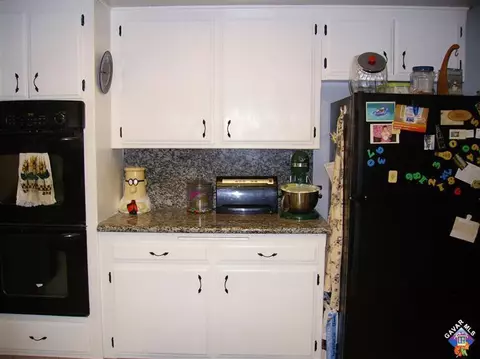 42946 Sachs Dr, Lancaster, CA 93536 photo 3