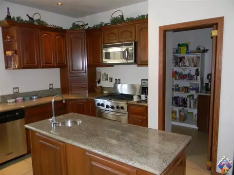 42415 W 26th St, Lancaster, CA 93536 photo 9