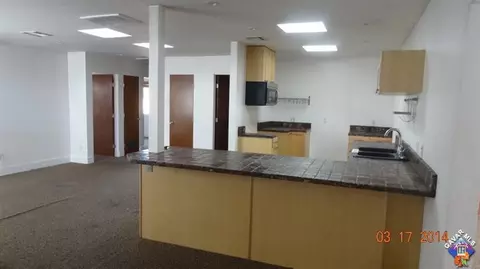 38878 Juniper Tree Rd, Palmdale, CA 93551 photo 2
