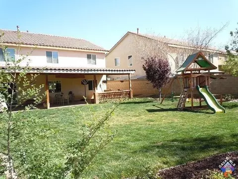 42131 Tropez Dr, Lancaster, CA 93536 photo 21