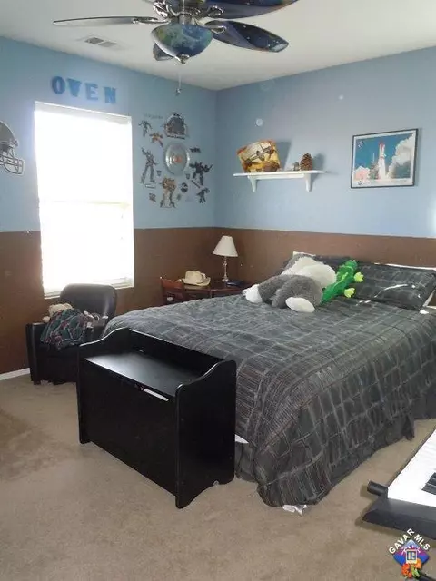 42131 Tropez Dr, Lancaster, CA 93536 photo 13