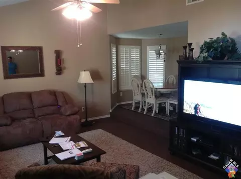 3133 Glad Way, Lancaster, CA 93536 photo 12