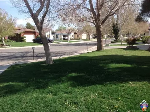3133 Glad Way, Lancaster, CA 93536 photo 5