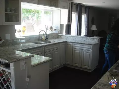 1610 Bluebell St, Lancaster, CA 93535 photo 13