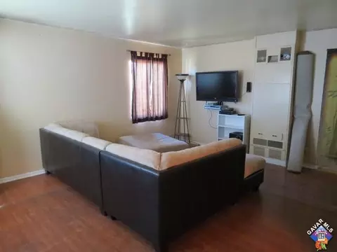 45526 Date Ave, Lancaster, CA 93534 photo 2