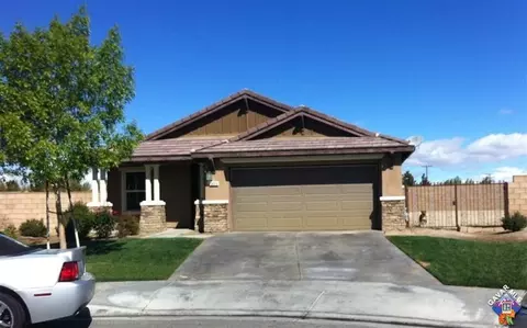 3015 E Lingard St, Lancaster, CA 93535 photo 1