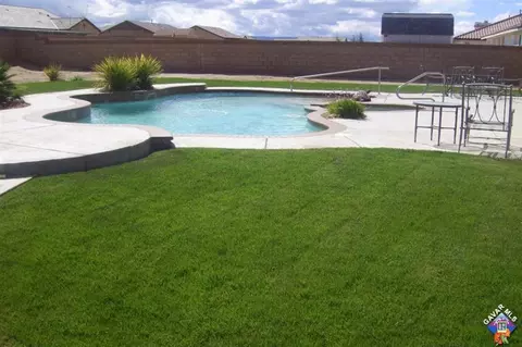 1758 Whitlatch Dr, Lancaster, CA 93535 photo 23