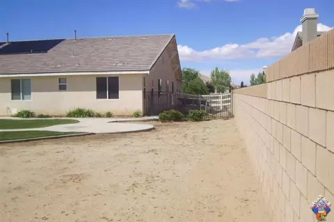 1758 Whitlatch Dr, Lancaster, CA 93535 photo 22