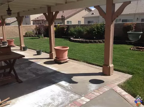 2050 W Hart St, Lancaster, CA 93536 photo 3