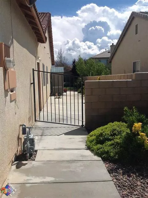 2050 W Hart St, Lancaster, CA 93536 photo 7