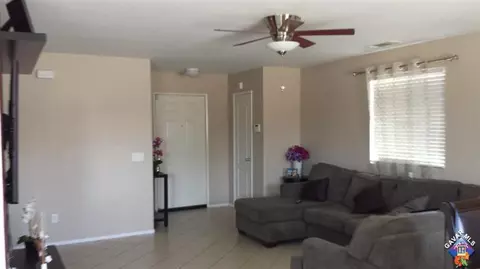 43061 33rd St, Lancaster, CA 93535 photo 6