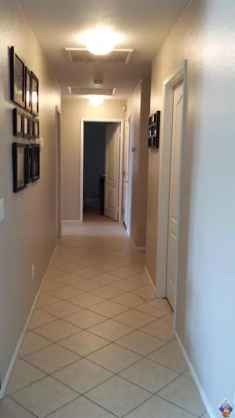 43061 33rd St, Lancaster, CA 93535 photo 5