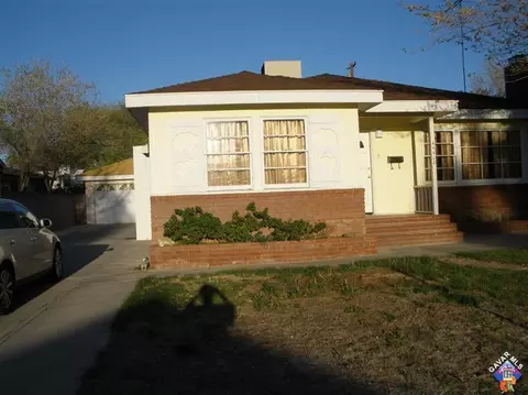 44408 Lowtree Ave W, Lancaster, CA 93534 photo 1
