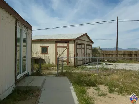 37756 E 90 Th St, Littlerock, CA 93543 photo 5