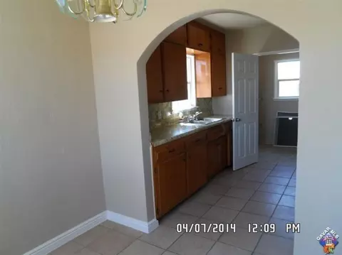 15853 N Mojave St, Mojave, CA 93501 photo 6